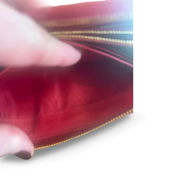 Miu Miu Red and Pink Rose Limited Edition 3/4 Zip Long Wallet - Picture 6 of 15